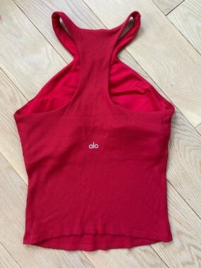 Alo Ribbed Mesmerize Bra Tank Bold Red